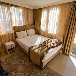 Ozyurt - Old Hotel Istanbul
